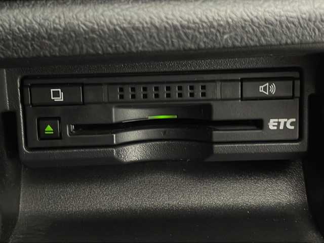 トヨタ クラウン ハイブリッド ロイヤルサルーン 宮崎県 2013(平25)年 8.1万km プレシャスシルバー 純正HDDナビ/　CD DVD BTオーディオ　フルセグTV/バックカメラ/クルーズコントロール/前席パワーシート/前席シートヒーター/ハンドルヒーター/オートLEDヘッドライト/純正フロアマット/スマートキー/オート格納ミラー/ビルトインETC