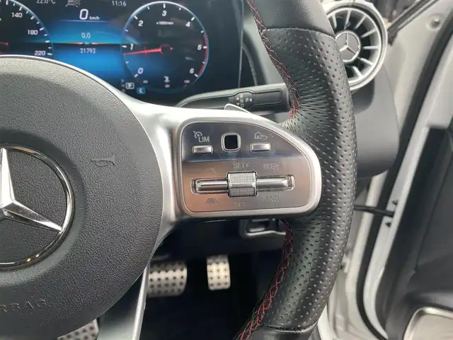 メルセデス・ベンツ Ｍ・ベンツ ＧＬＢ２００ｄ 4マチック AMGライン 福岡県 2021(令3)年 2.2万km ポーラホワイト セーフティパッケージ/・アダプティブクルーズコントロール/・マルチLEDヘッドライト/・アクティブステアリングアシスト/純正ナビ/BT/USB/carplay/フルセグ/全方位カメラ/ハーフレザーシート/シートヒーター/ドライブレコーダー/・ETC/19インチAMG５ツインスポークAW/AMGスタイリングパッケージ/AMGリアディフューザー