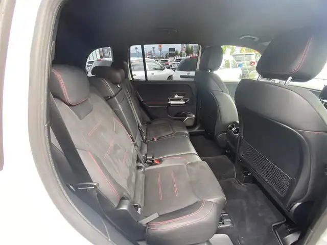 メルセデス・ベンツ Ｍ・ベンツ ＧＬＢ２００ｄ 4マチック AMGライン 福岡県 2021(令3)年 2.2万km ポーラホワイト セーフティパッケージ/・アダプティブクルーズコントロール/・マルチLEDヘッドライト/・アクティブステアリングアシスト/純正ナビ/BT/USB/carplay/フルセグ/全方位カメラ/ハーフレザーシート/シートヒーター/ドライブレコーダー/・ETC/19インチAMG５ツインスポークAW/AMGスタイリングパッケージ/AMGリアディフューザー