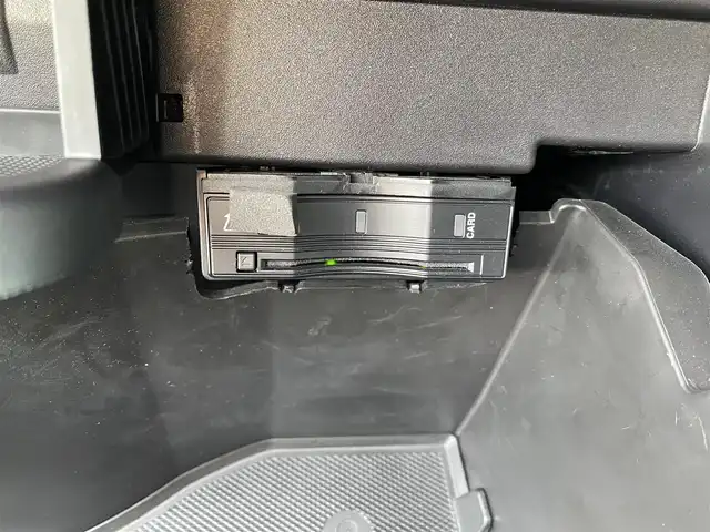 メルセデス・ベンツ Ｍ・ベンツ ＧＬＢ２００ｄ 4マチック AMGライン 福岡県 2021(令3)年 2.2万km ポーラホワイト セーフティパッケージ/・アダプティブクルーズコントロール/・マルチLEDヘッドライト/・アクティブステアリングアシスト/純正ナビ/BT/USB/carplay/フルセグ/全方位カメラ/ハーフレザーシート/シートヒーター/ドライブレコーダー/・ETC/19インチAMG５ツインスポークAW/AMGスタイリングパッケージ/AMGリアディフューザー