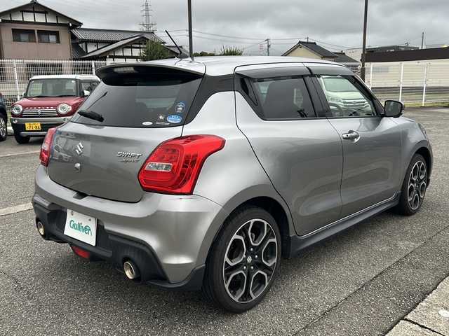 スズキ スイフト スポーツ セーフティPKG 富山県 2018(平30)年 5.9万km プレミアムシルバーメタリック 全周囲カメラ/スマートキー×２/社外8インチメモリナビ(CN-RZ83)/DVD/BT/フルセグTV/MSV/TVキャンセラー/ETC/純正ドラレコ/プッシュスタート/衝突安全ブレーキ/レーンキープ/レーダークルコン/オートライト/ステアリングスイッチ/フォグランプ/ドアバイザー/純正フロアマット/皮巻きステアリング/横滑り防止装置/オートリトラミラー/保証書・取説・ナビ取説/点検記録簿(R7/3)