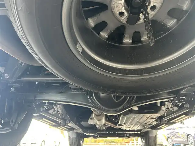 トヨタ ランドクルーザー ２５０ VX 栃木県 2024(令6)年 0.3万km ブラック ワンオーナー/ムーンルーフ/トヨタセーフティセンス/ディスプレイオーディオプラス/フルセグTV/Bluetooth/USB/HDMI/MiraCast/JBLプレミアムサウンドシステム/床下透過表示機能付パノラミックビューモニター/周辺車両接近時サポート付ブラインドスポットモニター/デジタルインナーミラー/ETC2.0/黒革シート/パワーシート/シートヒーター/エアシート/パワーバックドア/パーキングサポートブレーキ/クリアランスソナー/レーダークルーズコントロール/LEDヘッドライト/フロント/リアフォグ/ステアリングヒーター/リモコン/nanoeX左右後席独立オートエアコン/保証書/取説