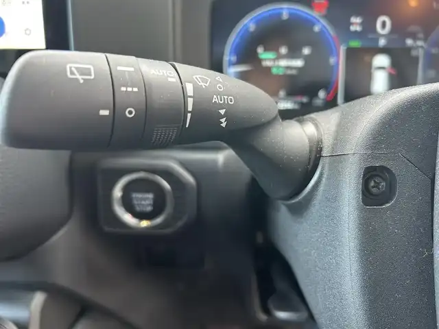 トヨタ ランドクルーザー ２５０ VX 栃木県 2024(令6)年 0.3万km ブラック ワンオーナー/ムーンルーフ/トヨタセーフティセンス/ディスプレイオーディオプラス/フルセグTV/Bluetooth/USB/HDMI/MiraCast/JBLプレミアムサウンドシステム/床下透過表示機能付パノラミックビューモニター/周辺車両接近時サポート付ブラインドスポットモニター/デジタルインナーミラー/ETC2.0/黒革シート/パワーシート/シートヒーター/エアシート/パワーバックドア/パーキングサポートブレーキ/クリアランスソナー/レーダークルーズコントロール/LEDヘッドライト/フロント/リアフォグ/ステアリングヒーター/リモコン/nanoeX左右後席独立オートエアコン/保証書/取説