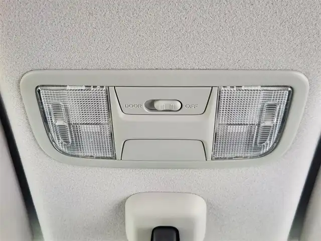 ホンダ Ｎ ＢＯＸ カスタム G Lパッケージ 愛知県 2012(平24)年 2.8万km クリスタルブラックパール 純正7インチナビ/バックカメラ/ワンセグTV/横滑り防止装置/盗難防止装置/オートライト/フォグランプ/片側パワースライドドア/前後ドライブレコーダー/ETC/純正AW/純正フロアマット/プッシュスタート/スマートキー