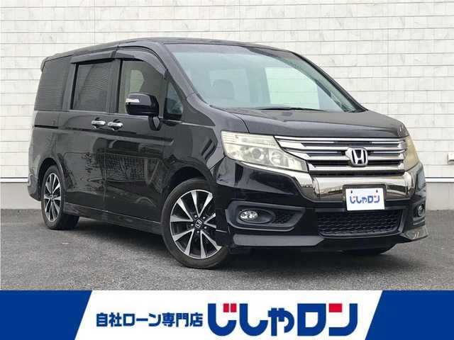 ホンダ ステップワゴン スパーダ Z クールスピリット 千葉県 2015(平27)年 8.8万km プレミアムスパークルブラックパール (株)IDOMが運営する【じしゃロン柏店】の自社ローン対象車両になります。こちらは現金ご利用時の価格です。/自社ローンご希望の方は別途その旨お申付け下さい。//ワンオーナー/禁煙車/純正フルセグナビ/（CD/DVD/AM/FMラジオ）/(Bluetooth)/スマートキー/プッシュスタート/バックカメラ/ＥＴＣ/両側パワースライドドア/クルーズコントロール/アイドリングストップ/パドルシフト/ステアリングリモコン/電動格納ドアミラー/パワーウインドウ/オートライト/防眩ミラー
