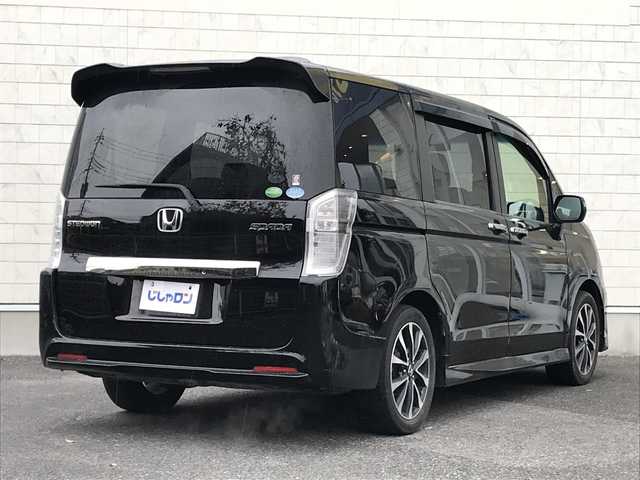 ホンダ ステップワゴン スパーダ Z クールスピリット 千葉県 2015(平27)年 8.8万km プレミアムスパークルブラックパール (株)IDOMが運営する【じしゃロン柏店】の自社ローン対象車両になります。こちらは現金ご利用時の価格です。/自社ローンご希望の方は別途その旨お申付け下さい。//ワンオーナー/禁煙車/純正フルセグナビ/（CD/DVD/AM/FMラジオ）/(Bluetooth)/スマートキー/プッシュスタート/バックカメラ/ＥＴＣ/両側パワースライドドア/クルーズコントロール/アイドリングストップ/パドルシフト/ステアリングリモコン/電動格納ドアミラー/パワーウインドウ/オートライト/防眩ミラー