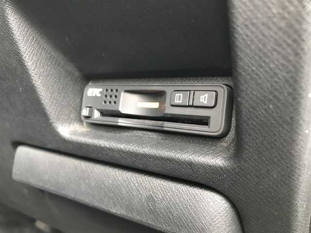 ホンダ ステップワゴン スパーダ Z クールスピリット 千葉県 2015(平27)年 8.8万km プレミアムスパークルブラックパール (株)IDOMが運営する【じしゃロン柏店】の自社ローン対象車両になります。こちらは現金ご利用時の価格です。/自社ローンご希望の方は別途その旨お申付け下さい。//ワンオーナー/禁煙車/純正フルセグナビ/（CD/DVD/AM/FMラジオ）/(Bluetooth)/スマートキー/プッシュスタート/バックカメラ/ＥＴＣ/両側パワースライドドア/クルーズコントロール/アイドリングストップ/パドルシフト/ステアリングリモコン/電動格納ドアミラー/パワーウインドウ/オートライト/防眩ミラー