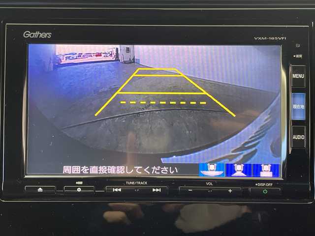 ホンダ フィット ハイブリット S ホンダセンシング 群馬県 2017(平29)年 4万km ワイン 禁煙車　バックカメラ　クルーズコントロール　パワーステアリング　純正メモリナビ　スマートキー　プッシュスタート　ＬＥＤライト　レーンキープアシスト　横滑り防止装置　盗難防止装置　アイドリングストップ