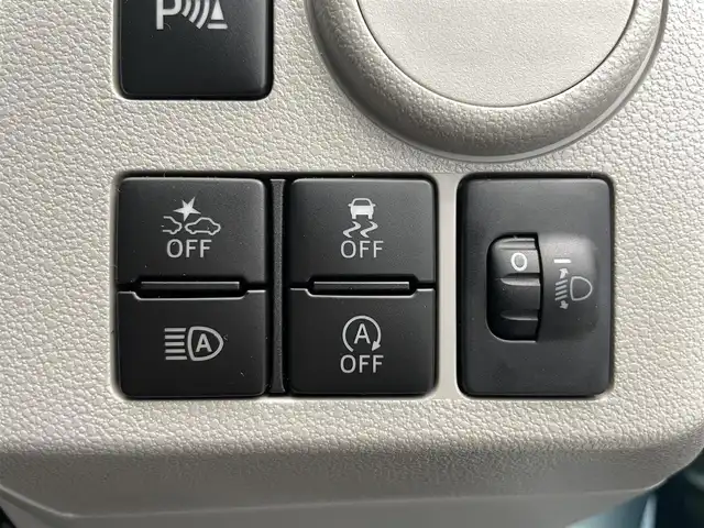 ダイハツ ミラ イース X SAⅢ 鹿児島県 2025(令7)年 0.1千km スカイブルーメタリック スマートアシストIII/・衝突回避支援ブレーキ機能/・オートハイビーム/・先行車発進お知らせ/・車線逸脱警報機能/・誤発進抑制機能(前後)/電格ミラ‐/ドアバイザー/禁煙車/LEDヘッドライト