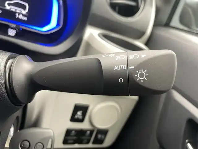 ダイハツ ミラ イース X SAⅢ 鹿児島県 2025(令7)年 0.1千km スカイブルーメタリック スマートアシストIII/・衝突回避支援ブレーキ機能/・オートハイビーム/・先行車発進お知らせ/・車線逸脱警報機能/・誤発進抑制機能(前後)/電格ミラ‐/ドアバイザー/禁煙車/LEDヘッドライト