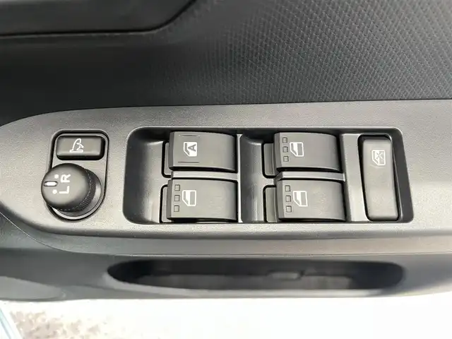 ダイハツ ミラ イース X SAⅢ 鹿児島県 2025(令7)年 0.1千km スカイブルーメタリック スマートアシストIII/・衝突回避支援ブレーキ機能/・オートハイビーム/・先行車発進お知らせ/・車線逸脱警報機能/・誤発進抑制機能(前後)/電格ミラ‐/ドアバイザー/禁煙車/LEDヘッドライト