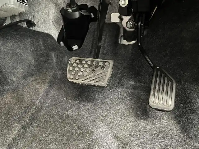 ダイハツ ミラ イース X SAⅢ 鹿児島県 2025(令7)年 0.1千km スカイブルーメタリック スマートアシストIII/・衝突回避支援ブレーキ機能/・オートハイビーム/・先行車発進お知らせ/・車線逸脱警報機能/・誤発進抑制機能(前後)/電格ミラ‐/ドアバイザー/禁煙車/LEDヘッドライト