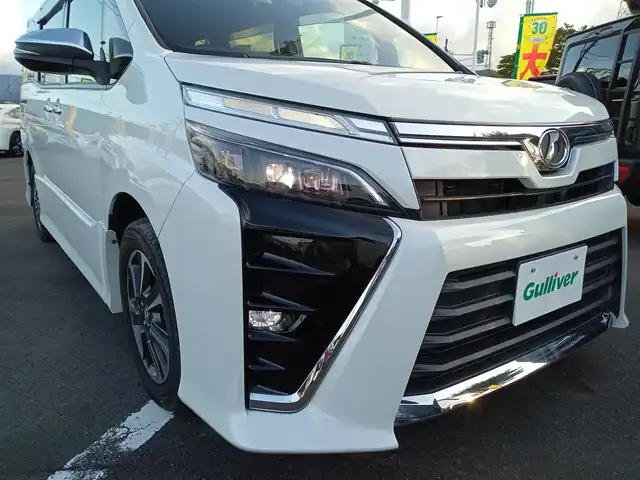 車両画像11