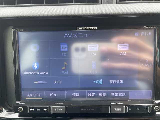トヨタ アクア S 福岡県 2015(平27)年 7万km シルバーM LAPORTAホイール/アクティブノイズキャンセリング/盗難防止/Bカメ/社外ナビ/フルセグTV/Bluetooth/CD/USB/ipod/AUX/SD/ビルトインETC
