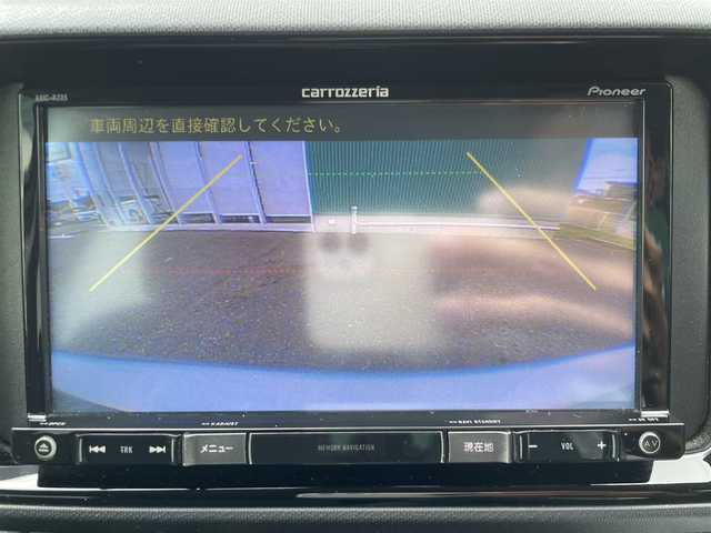 トヨタ アクア S 福岡県 2015(平27)年 7万km シルバーM LAPORTAホイール/アクティブノイズキャンセリング/盗難防止/Bカメ/社外ナビ/フルセグTV/Bluetooth/CD/USB/ipod/AUX/SD/ビルトインETC