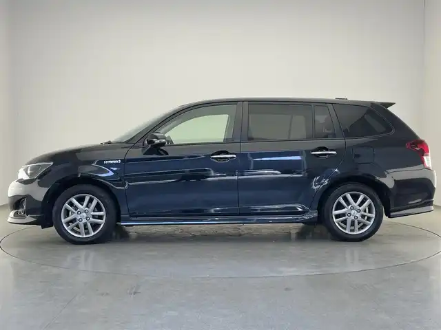トヨタ カローラ フィールダー HV G エアロツアラー W×B 愛知県 2014(平26)年 7.9万km ブラックマイカ 純正ＳＤナビ　フルセグＴＶ　ＥＴＣ　ＤＶＤ　Ｂｌｕｅｔｏｏｔｈ　バックカメラ　ハーフレザーシート　オートライト　フォグランプ　ナノイーエアコン　純正フロアマット　ドアバイザー　純正１５インチＡＷ　禁煙