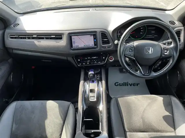 ホンダ ヴェゼル ハイブリッド RS ホンダセンシング 千葉県 2016(平28)年 3.6万km クリスタルブラックパール ホンダセンシング/・衝突軽減ブレーキ/・レーンキープアシスト/・標識認識機能/・アダプティブクルーズコントロール/純正SDナビ【VXM-174VFi】/・CD/DVD/Bluetooth/フルセグ/バックカメラ/スマートキー/ハーフレザーシート/シートヒーター/パドルシフト/純正LEDヘッドライト/フォグランプ/社外ドライブレコーダー/ビルトインETC/ドアバイザー/サイド＆カーテンエアバッグ