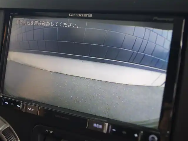 クライスラー・ジープ ジープ ラングラー 埼玉県 2017(平29)年 4.3万km 白 オートクルーズコントロール/サイド/バックカメラ/Carrozzeriaナビ/Bluetooth/フルセグTV/ETC/ハンドルスイッチ/横滑り防止装置 /純正フロアマット/純正17インチAW/キーレスエントリー/ヒルディセントコントロール