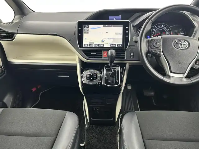 トヨタ ノア Si ダブルバイビー 千葉県 2018(平30)年 5.8万km ラグジュアリーホワイトパールクリスタルシャインガラスフレーク トヨタセーフティセンス/・プリクラッシュセーフティ/・レーンディパーチャーアラート/・先行車発進お知らせ/・オートハイビーム/純正10インチSDナビ/CD DVD SD MSV BT フルセグ/バックカメラ/両側パワースライドドア/クルーズコントロール/LEDオートライト/純正16インチアルミホイール/ドアバイザー/革巻きステアリング/プッシュスタート/スマートキー/ビルトインETC