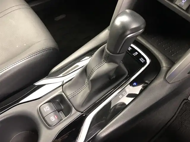 トヨタ カローラ クロス ハイブリッド Z 愛知県 2021(令3)年 5.1万km プラチナホワイトパールマイカ ワンオーナー　/ナビ　/全方位カメラ　/ハーフレザー調シート　/パワーシート　/シートヒーター　/追従クルコン　/ＢＳＭ　/ルーフレール　/前後ソナー　/ドラレコ　/ＬＥＤライト　/アルミホイール　/保証書　/取説　/記録簿