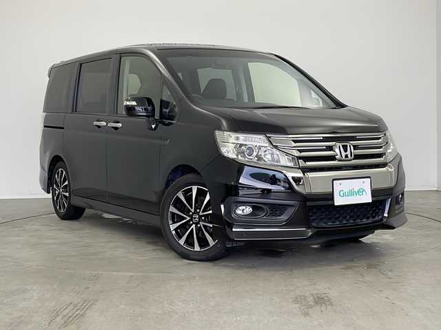 ホンダ ステップワゴン スパーダ Z クールスピリット 新潟県 2015(平27)年 4.9万km プレミアムスパークルブラックパール 純正ナビ　CD・DVD・Bluetooth/後席モニター/ワンオーナー/両側パワースライドドア/バックカメラ/ハーフレザー/クルーズコントロール