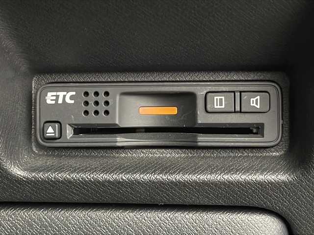 ホンダ ステップワゴン スパーダ Z クールスピリット 新潟県 2015(平27)年 4.9万km プレミアムスパークルブラックパール 純正ナビ　CD・DVD・Bluetooth/後席モニター/ワンオーナー/両側パワースライドドア/バックカメラ/ハーフレザー/クルーズコントロール