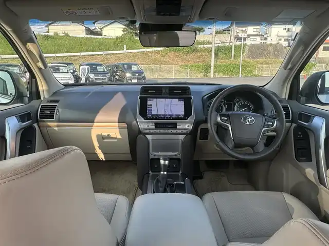 トヨタ ランドクルーザー プラド TX Lパッケージ 岡山県 2023(令5)年 2.6万km ホワイトパールクリスタルシャイン ALPINE9インチナビ　X9NXL/フルセグTV、CD、DVD、AM、FM/Bluetooth/バックカメラ、サイドカメラ/モデリスタエアロ/ベージュレザーシート/サンルーフ/レーンディパーチャーアラート/レーダークルーズコントロール/プリクラッシュセーフティ/ロードサインアシスト/先行車発進お知らせ機能/前後コーナーセンサー/前席シートヒーター/前席ベンチレーション/前席パワーシート/ルーフレール