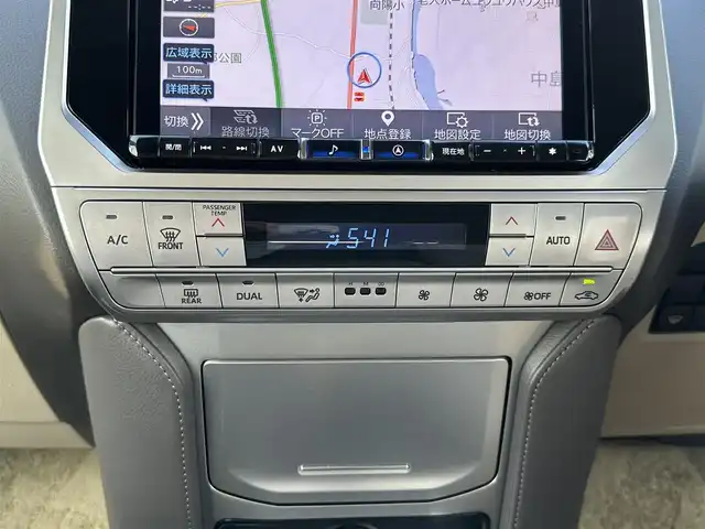 トヨタ ランドクルーザー プラド TX Lパッケージ 岡山県 2023(令5)年 2.6万km ホワイトパールクリスタルシャイン ALPINE9インチナビ　X9NXL/フルセグTV、CD、DVD、AM、FM/Bluetooth/バックカメラ、サイドカメラ/モデリスタエアロ/ベージュレザーシート/サンルーフ/レーンディパーチャーアラート/レーダークルーズコントロール/プリクラッシュセーフティ/ロードサインアシスト/先行車発進お知らせ機能/前後コーナーセンサー/前席シートヒーター/前席ベンチレーション/前席パワーシート/ルーフレール