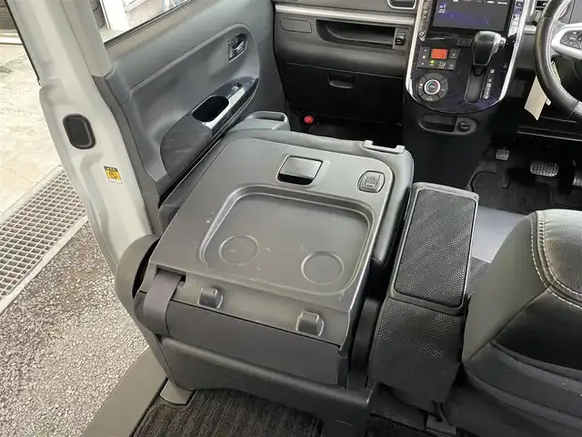 ダイハツ タント カスタムRSトップED VS SAⅢ 宮城県 2019(平31)年 18万km パールホワイトⅢ /ワンオーナー//4WDターボ//純正8インチメモリナビ//CD/DVD/SD/BT/USB/フルセグテレビ//アラウンドビューモニター//両側パワースライドドア///ハーフレザーシート//衝突被害軽減ブレーキ//オートハイビーム//D席シートヒーター//ETC//後席サンシェード//純正ドライブレコーダー前方//スマートキーx2//純正エンジンスターター