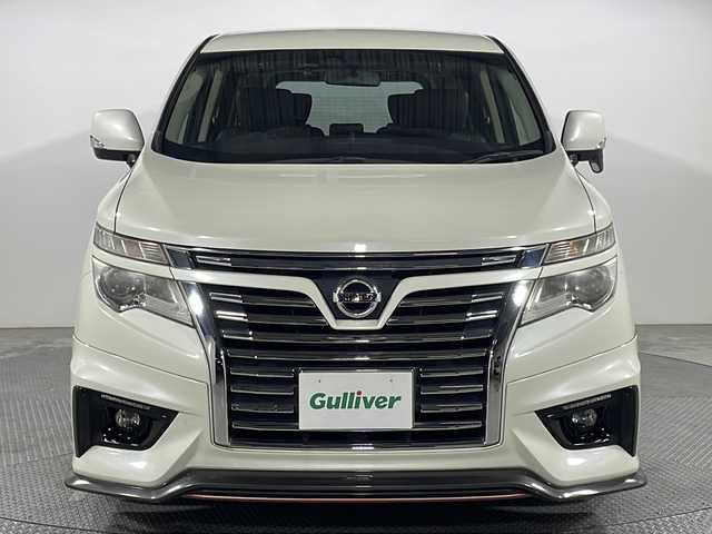 日産 エルグランド 250ハイウェイスターS 広島県 2015(平27)年 4.2万km ブリリアントホワイトパール NISMOエアロ/純正ナビ/純正フリップダウンモニター/両側パワースライドドア/バックカメラ/クルーズコントロール/オットマン/ハーフレザーシート/LEDヘッドランプ/オートライト/ETC/ドライブレコーダー