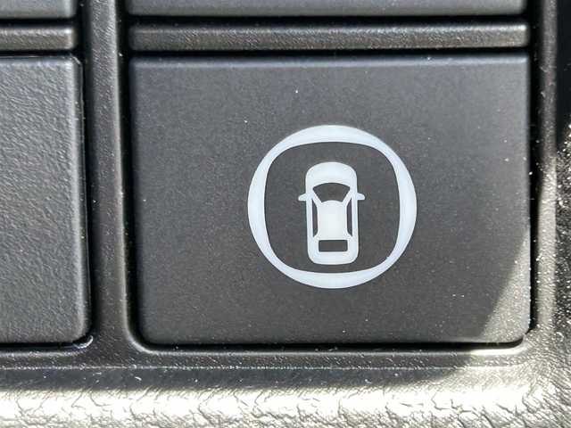 ホンダ シビック タイプR レーシングブラックPKG 岡山県 2025(令7)年 0.1万km クリスタルブラックパール 登録時走行距離971km/ワンオーナー/純正ホンダコネクトナビ/フルセグTV(AM.FM.TV.BT)/バックカメラ/ETC2.0/ブラインドスポットモニター/ドライブレコーダー/デジタルインナーミラー/クリアランスソナー/衝突軽減ブレーキ/レーダークルーズコントロール/レーンキープアシスト/オートライト/19インチ純正AW/純正フロアマット/プッシュスタート/ワイヤレス充電/ＵＳＢ入力端子