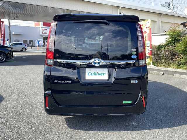 トヨタ エスクァイア ハイブリッド Gi 埼玉県 2015(平27)年 9.7万km ブラック セーフティーセンス/フリップダウンモニター/純正SDナビ/　　Bluetooth/フルセグTV/DVD再生機能/バックカメラ/両側パワースライドドア/クルーズコントロール/LEDオートヘッドライト/レザーシート/運転席、助手席シートヒーター/純正15インチアルミホイール/ワイヤレス充電/アイドリングストップ/ETC