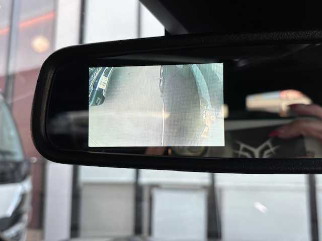 プジョー ３００８ GT ブルー HDi 宮城県 2019(令1)年 4.4万km グレーⅡ 登録時走行距離43960km/純正ＳＤナビ/Ｂｌｕｅｔｏｏｔｈ／ＡＭ／ＦＭ/追従クルーズコントロール/クロームドアミラー/GTエンブレム/ＥＴＣ・2.0/バックカメラ/ドライブレコーダー/ルーフレール/パノラミックガラスルーフ/シートマッサージ/パフュームディフューザー/プッシュスタート/オートエアコン/シートヒータ/冬タイヤ付き２３年式(215/65R/17)/純正アルミホイール/フルエアロ/コーナーセンサー