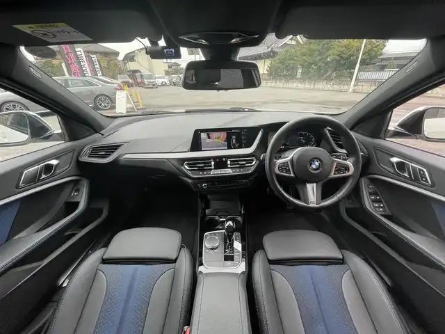 ＢＭＷ １１８ｉ Mスポーツ 栃木県 2020(令2)年 3.9万km 白 コンフォートアクセス/インテリジェントセーフティ/アンビエントライト/ナビ/バックカメラ/ミラーETC/パークディスタンス/レーンキープアシスト/ブラインドスポット/ACC/ワイヤレスチャージ/ドライブレコーダー/パワーテールゲート/LEDヘッドらイト/オートライト/ハーフレザーシート/D席パワーシート