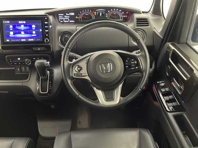 ホンダ Ｎ ＢＯＸ カスタム G EX ターボ ホンダセンシング 宮崎県 2020(令2)年 3.5万km シャイニンググレーM 禁煙車/ホンダセンシング/純正8型ナビTV/（VXU-207NBi/CD/DVD/Bluetooth/FMAM/フルセグTV)/純正バックカメラ/純正ビルトインETC/純正15インチアルミ/純正LEDオートライト/純正LEDフォグ/純正エアロ/純正ルーフエンドスポイラー/純正フロアマット/両側電動スライドドア/アダプティブクルーズコントロール/レーンディパーチャーアラート/オートマチックハイビーム/クリアランスソナー/オートエアコン/助手席スーパーロングスライドシート/前席シートヒーター/ハーフレザーシート/スマートキー/プッシュエンジンスタート/新車時保証書/取扱い説明書