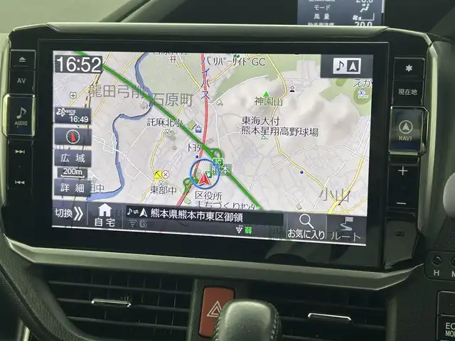トヨタ ヴォクシー ZS 煌 熊本県 2019(平31)年 6.9万km ホワイトパールクリスタルシャイン アルパインナビEX11Z（ＣＤ・ＤＶＤ・フルセグ・ＢＴ）/アルパインフリップダウンモニター/バックカメラ　/ビルトインＥＴＣ　/両側パワースライドドア　/クルーズコントロール　/プリクラッシュブレーキ　/レーンデェパーチャアラート　/アイドリングストップ/横滑り防止/社外フロアマット/純正16インチAW/オートライト/オートマチックハイビーム/LEDヘッドライト/フォグライト/スマートキー/プッシュスタート