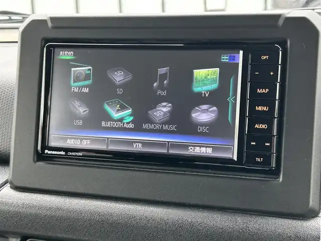 スズキ ジムニー XC 大阪府 2020(令2)年 5.1万km ジャングルグリーン スズキセーフティサポート/・デュアルカメラブレーキーサポート/・クルーズコントロール/・ふらつき警報機能/・車線逸脱警報機能/・ハイビームアシスト/・ダウンヒルアシストコントロール/・アンチロック・ブレーキ・システム/・レーンアシスト/ディーラナビ/・Bluetooth/フルセグTV/CD/DVD/USB/ラジオ/主要装備/・バックカメラ/・シートヒーター/・LEDヘッドライト/・フォグランプ/・ドライブレコーダー前/・ETC