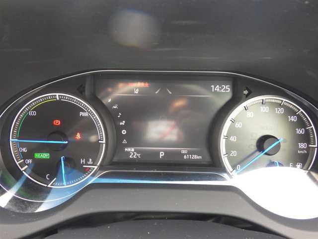 トヨタ ハリアー ハイブリッド G 千葉県 2020(令2)年 6.2万km ホワイトパールクリスタルシャイン Toyota Safety Sense/・プリクラッシュセーフティ/・レーンディパーチャーアラート/・オートハイビーム/・レーダークルーズコントロール/パワーバックドア/デジタルインナーミラー/純正コネクティッドナビ/地デジTV/【Bluetooth接続】/バックカメラ/JBLサウンド/ハーフレザーシート/運転席パワーシート/革巻きステアリング/ステアリングスイッチ/ETC/LEDヘッドライト/純正18インチアルミホイル/サイド/カーテンエアバッグ/スマートキー