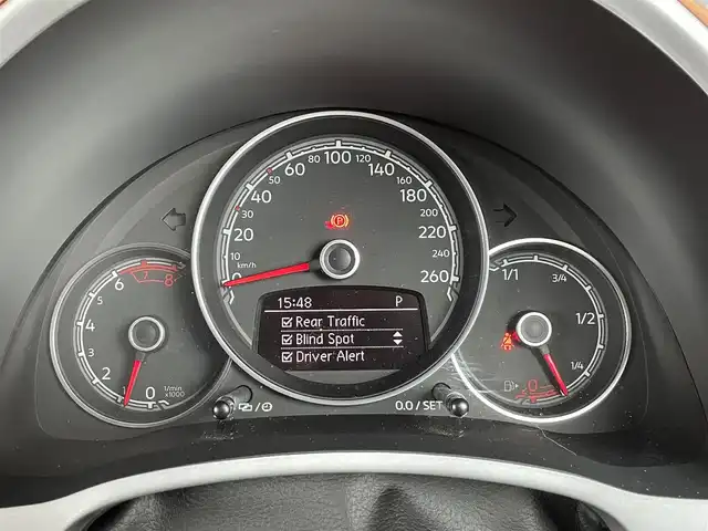 フォルクスワーゲン ザ・ビートル 2．0 Rライン 愛知県 2018(平30)年 4.8万km ディープブラックパールエフェクト 純正ナビ /バックカメラ /フルセグTV /ETC/ドラレコ/プッシュスタート/黒革シート /シートヒーター /パドルシフト/純正三連メーター  /ブラインドスポット/リアスポイラー /レッドキャリパー /純正19インチAW/HIDヘッドライト