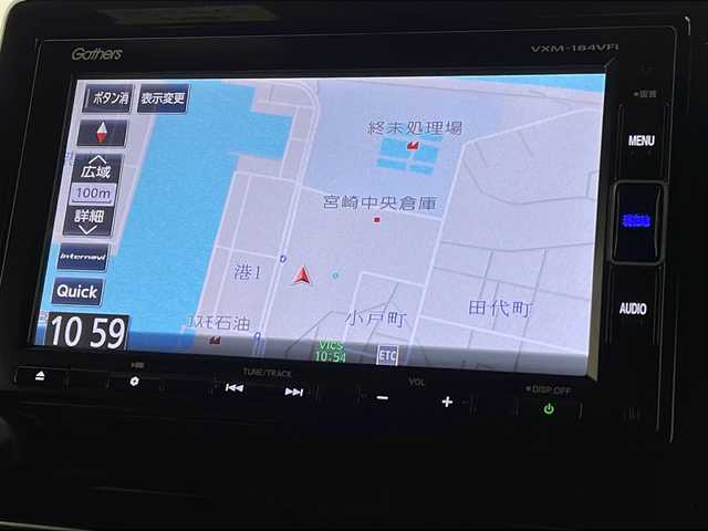 ホンダ Ｎ ＢＯＸ カスタム G L ターボ ホンダセンシング 宮崎県 2018(平30)年 5.2万km クリスタルブラックパール Honda SENSING/〇衝突軽減ブレーキ〈CMBS〉/〇誤発進抑制機能/〇後方誤発進抑制機能/〇歩行者事故低減ステアリング/〇路外逸脱抑制機能/〇ACC〈アダプティブ・クルーズ・コントロール〉/〇LKAS〈車線維持支援システム〉/〇オートハイビーム/〇先行車発進お知らせ機能/〇標識認識機能/純正7型SDナビ/フルセグTV/CD/DVD/Bluetooth/バックカメラ/両側パワースライドドア/パドルシフト/純正15インチAW/合皮シート/ビルトインETC/ドライブレコーダー/LEDヘッドライト/取扱説明書