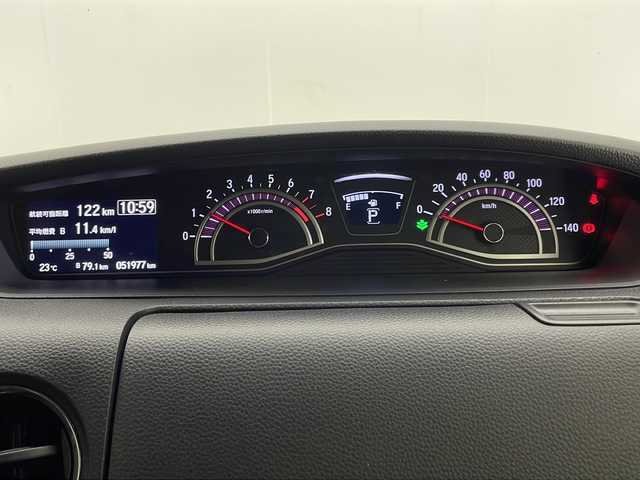 ホンダ Ｎ ＢＯＸ カスタム G L ターボ ホンダセンシング 宮崎県 2018(平30)年 5.2万km クリスタルブラックパール Honda SENSING/〇衝突軽減ブレーキ〈CMBS〉/〇誤発進抑制機能/〇後方誤発進抑制機能/〇歩行者事故低減ステアリング/〇路外逸脱抑制機能/〇ACC〈アダプティブ・クルーズ・コントロール〉/〇LKAS〈車線維持支援システム〉/〇オートハイビーム/〇先行車発進お知らせ機能/〇標識認識機能/純正7型SDナビ/フルセグTV/CD/DVD/Bluetooth/バックカメラ/両側パワースライドドア/パドルシフト/純正15インチAW/合皮シート/ビルトインETC/ドライブレコーダー/LEDヘッドライト/取扱説明書
