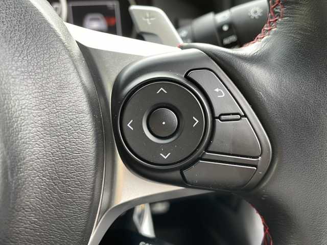 トヨタ ８６ GT リミテッド ブラックPKG 岐阜県 2018(平30)年 6万km ダークグレーメタリック 純正ＳＤナビ　/フルセグテレビ　/ＥＴＣ２．０　/クルコン　/バックカメラ　/コーナーセンサー前後　/オートライト　/エアバッグＷ＋サイド　/ＬＥＤヘッドライト　/スマートキー　/ＭＴモード付ＡＴ　/プッシュスタート/レザーシート/シートヒーターD＋N席/純正アルミホイール/ABS/横滑り防止装置/CDチェンジャー/AAC/レッドキャリパー/リヤウイング