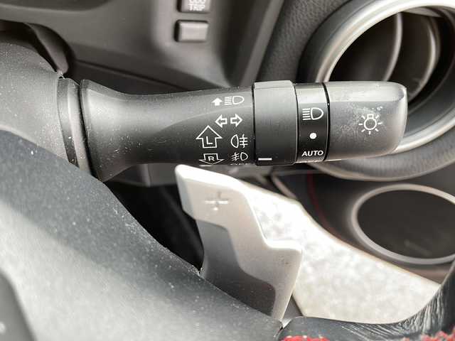 トヨタ ８６ GT リミテッド ブラックPKG 岐阜県 2018(平30)年 6万km ダークグレーメタリック 純正ＳＤナビ　/フルセグテレビ　/ＥＴＣ２．０　/クルコン　/バックカメラ　/コーナーセンサー前後　/オートライト　/エアバッグＷ＋サイド　/ＬＥＤヘッドライト　/スマートキー　/ＭＴモード付ＡＴ　/プッシュスタート/レザーシート/シートヒーターD＋N席/純正アルミホイール/ABS/横滑り防止装置/CDチェンジャー/AAC/レッドキャリパー/リヤウイング