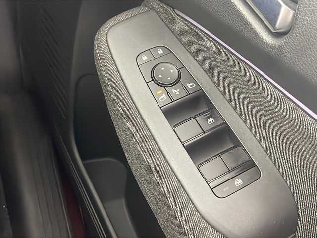 日産 オーラ 栃木県 2022(令4)年 2.7万km バーガンディー 純正ナビ/(CD/DVD/BT/AM/FM/フルセグ/iPod）/アラウンドビューモニター/インテリジェントルームミラー/エマージェンシーブレーキ/車線逸脱警報/後側方衝突防止支援/速度表表示/標識検知支援/後退時車両検知/オートマチックハイビーム/プッシュスタート/スマートキー/電動格納ミラー/フォグライト