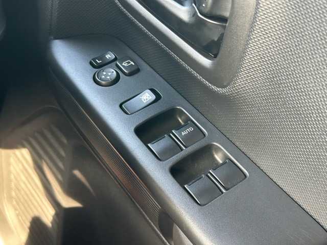 スズキ スペーシア ギア HYBRID XZ 千葉県 2021(令3)年 1万km クールカーキパールメタリック/ガンメタリック2トーン ワンオーナー/純正ナビ/フルセグTV/Bluetooth/両側パワースライドドア/レーダークルーズコントロール/前席シートヒーター/デュアルカメラブレーキサポート/車線逸脱警報/先行車発進お知らせ/標識認識機能/誤発進抑制機能/オートハイビーム/ルーフレール/ウィンカーミラー/プッシュスタート/スマートキー/スペアキー1本/LEDヘッドライト/純正フロアマット/保証書・取扱説明書