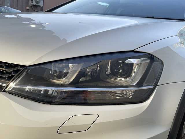 フォルクスワーゲン ゴルフ オールトラック TSI 4 モーション アップグレード PKG 道央・札幌 2016(平28)年 6.8万km パール 純正ナビ(FM/AM。BT、CD、DVD、SD)/純正ドアバイザー/ETC/オートライト/バックカメラ/積み込みタイヤ(サマータイヤ)/ドラレコ前後/横滑り防止/プッシュスタート