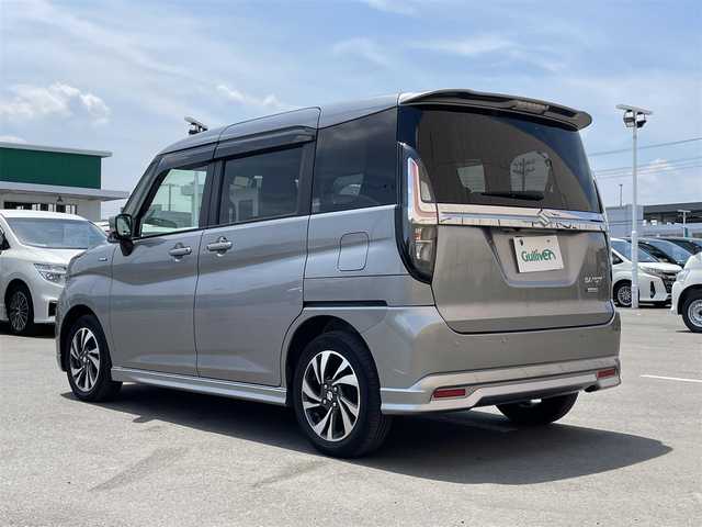 スズキ ソリオ バンディット HV MV 東京都 2022(令4)年 4.8万km プレミアムシルバーメタリック 純正ナビ/全方位モニター/デュアルカメラブレーキサポート/車線逸脱警報機能/パーキングソナー/シートヒーター/アダプティブクルーズ/両側電動ドア/横滑り防止措置/アイドリングストップ/ETC