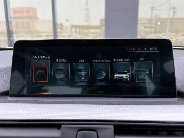ＢＭＷ ３２０ｉ xDrive Mスポーツ 石川県 2018(平30)年 3.4万km 白 ４WD/純正メモリナビ/〈BT／AM／FM／DVD〉/バックカメラ/パワーシート〈前席〉/シートメモリー/ステアリングスイッチ/パドルシフト/パワーバックドア/クルーズコントロール/アイドリングストップ/LEDヘッドライト/オートライト/オートマチックハイビーム/ドライブレコーダー/ビルトインETC