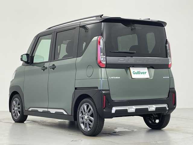 三菱 デリカミニ T プレミアム 愛知県 2025(令7)年 0.1千km 緑 純正9型ディスプレイオーディオ/AppleCarPlay/Android Auto/アラウンドビューモニター/e-Assist/衝突軽減ブレーキシステム/踏み間違い防止アシスト/オートハイビーム/ふらつき警報/前方衝突予測警報/標識認識システム/先行車発進のお知らせ/後側車両検知警報システム/後側衝突防止支援/純正アルミホイール/LEDヘッドライト/ハーフレザーシート/シートヒーター/クリアランスソナー/スマートキー/プッシュスタート/両側パワースライドドア/デジタルインナーミラー