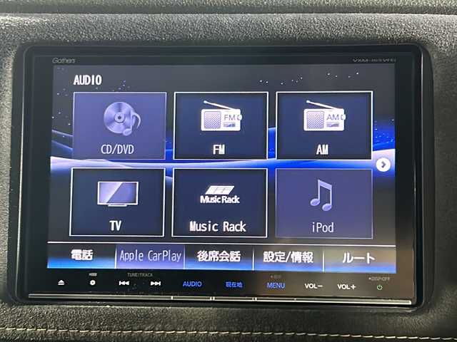 ホンダ ヴェゼル ハイブリッド RS ホンダセンシング 沖縄県 2016(平28)年 9.2万km ホワイトオーキッドパール 禁煙車/純正8インチナビ/【CD/DVD/フルセグTV/BT】/バックカメラ/ETC/ステアリングリモコン/レーダークルーズコントロール/パドルシフト/ハーフレザー/衝突被害軽減ブレーキ/レーンキープアシスト/横滑り防止装置/１８インチ純正アルミ/LEDヘッドライト/オートライト/スマートキー